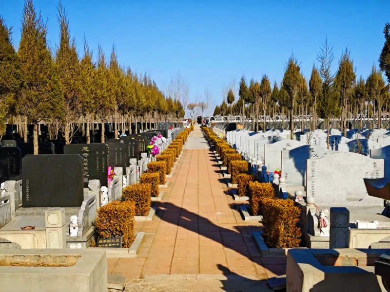 沈阳天台山墓园 沈阳天台山墓园