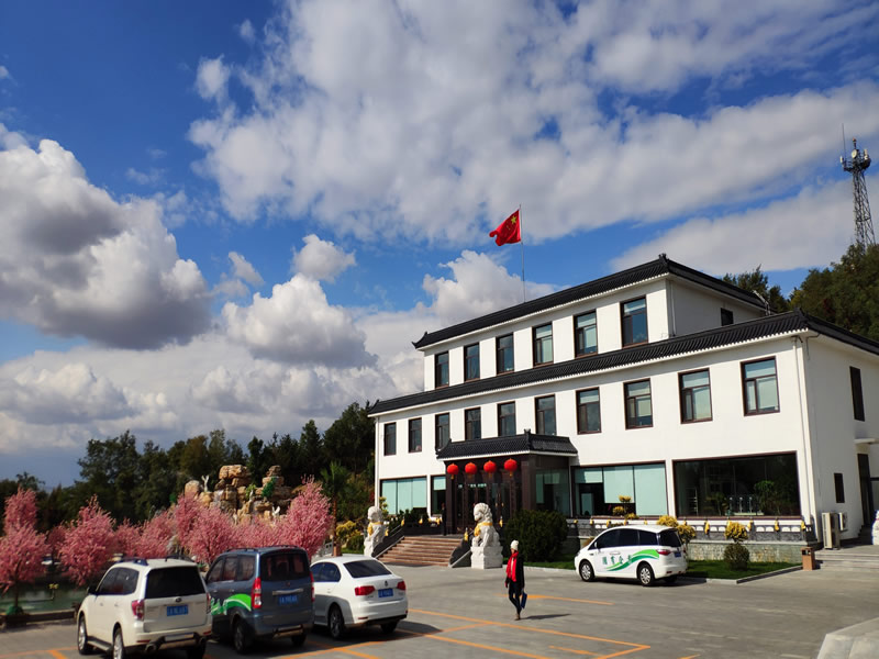 沈阳龙泉古园墓园