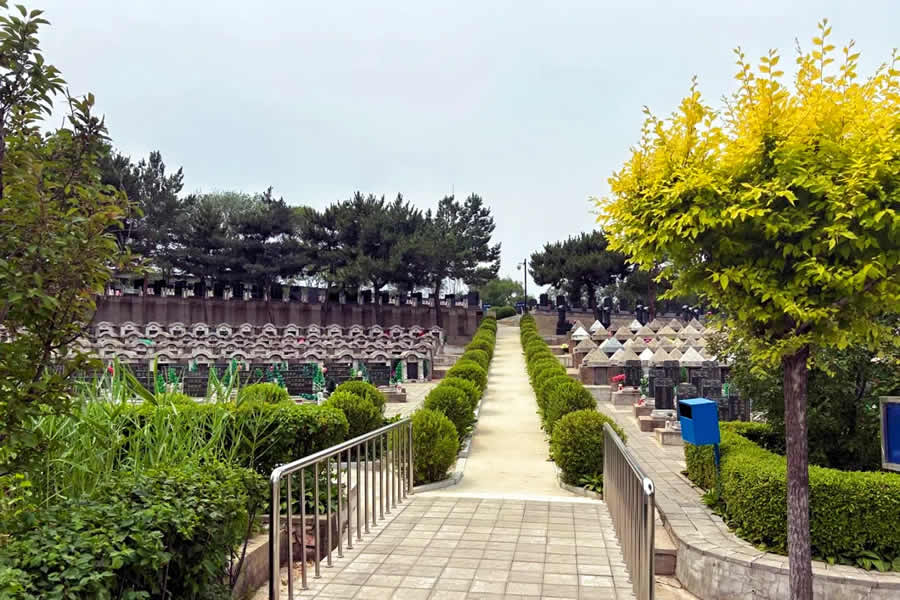 沈阳东山公墓