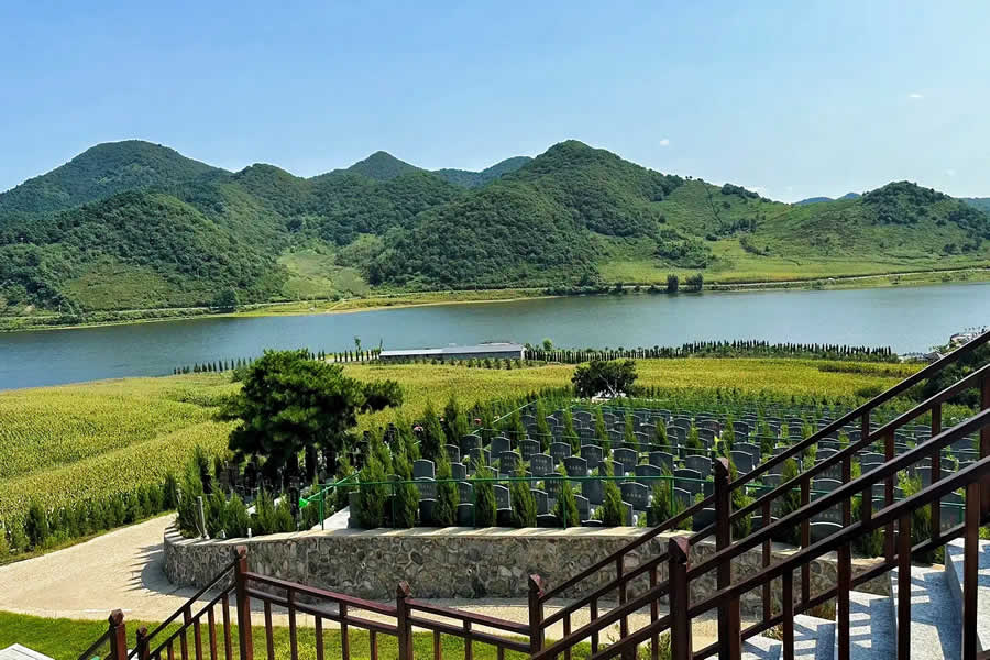 沈阳青云山墓地