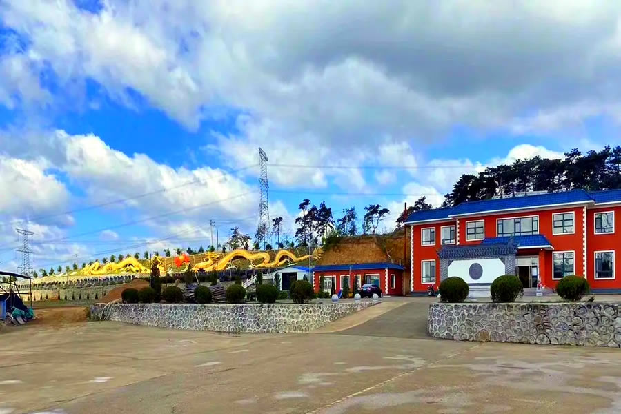 抚顺西灵山墓园 抚顺西灵山墓园