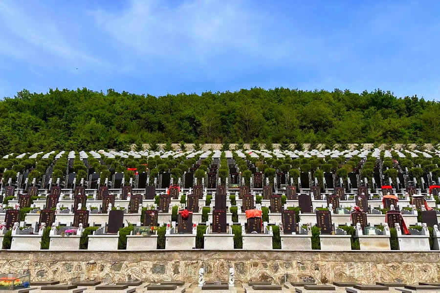 沈阳玉灵山墓园
