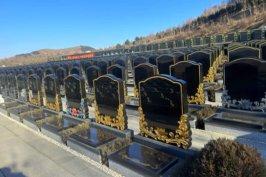 沈阳龙福山墓园