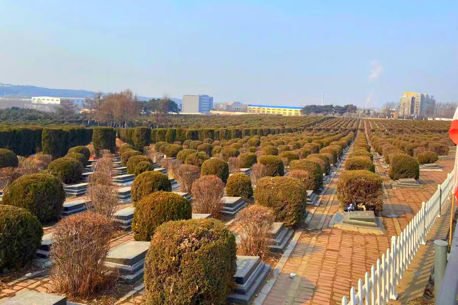 沈阳纪念林墓园