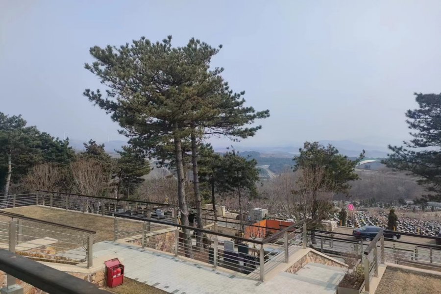 观陵山墓园