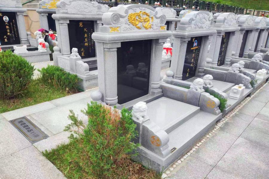 沈阳龙福山墓园