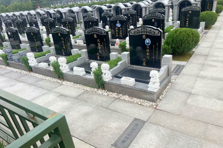 沈阳龙福山墓园