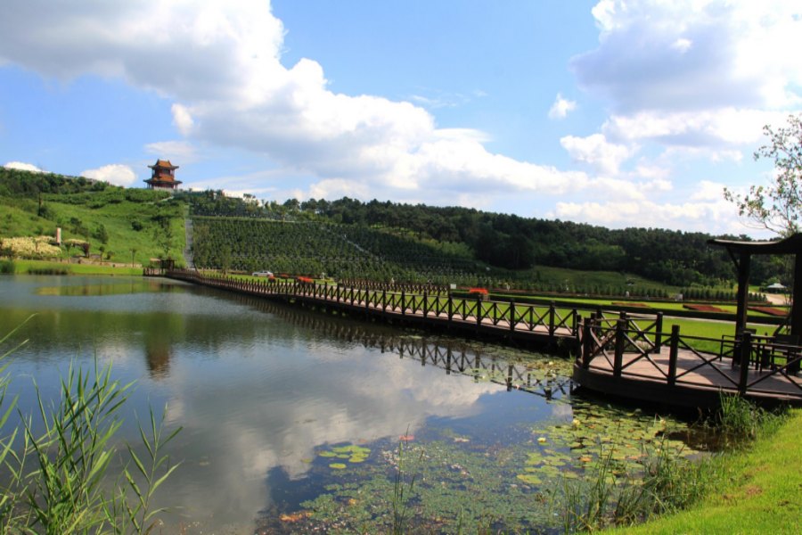 沈阳观陵山墓园
