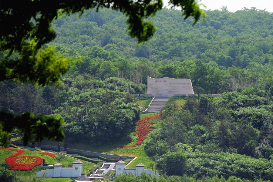 沈阳龙泉古园墓园