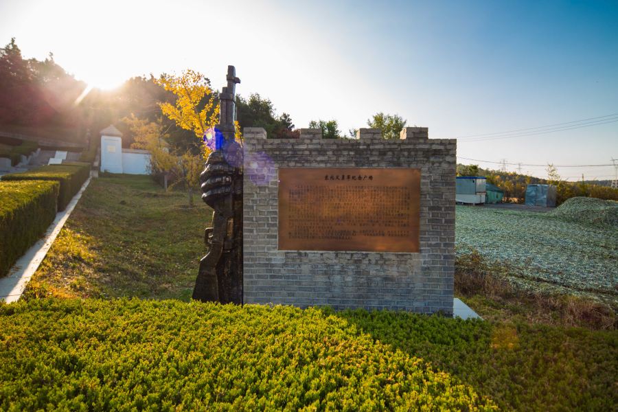 沈阳龙泉古园墓园