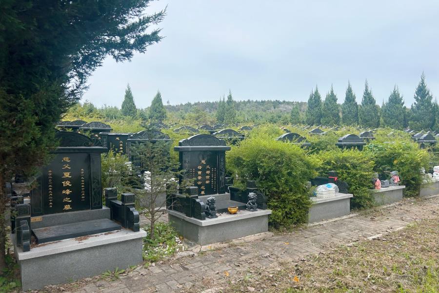 沈阳纪念林墓园 沈阳纪念林墓园