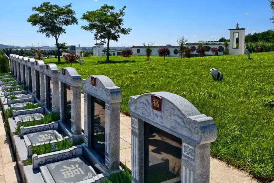 沈阳圣龙泉墓园