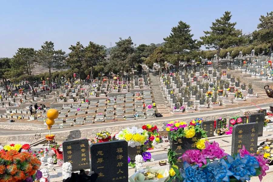 沈阳双龙山墓园 沈阳双龙山墓园