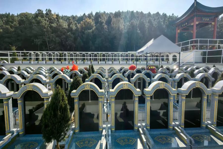 沈阳百贯山松陵公墓 沈阳百贯山松陵公墓