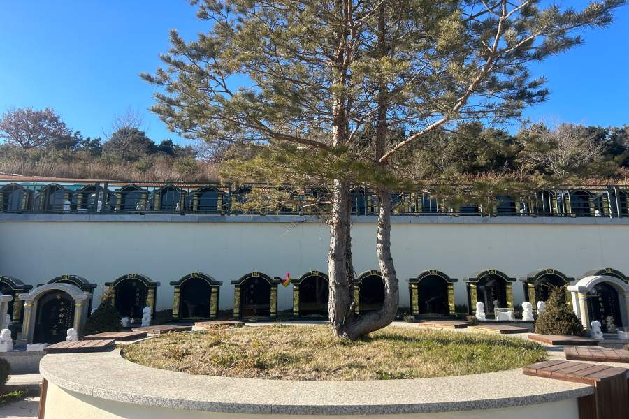 沈阳龙福山墓园