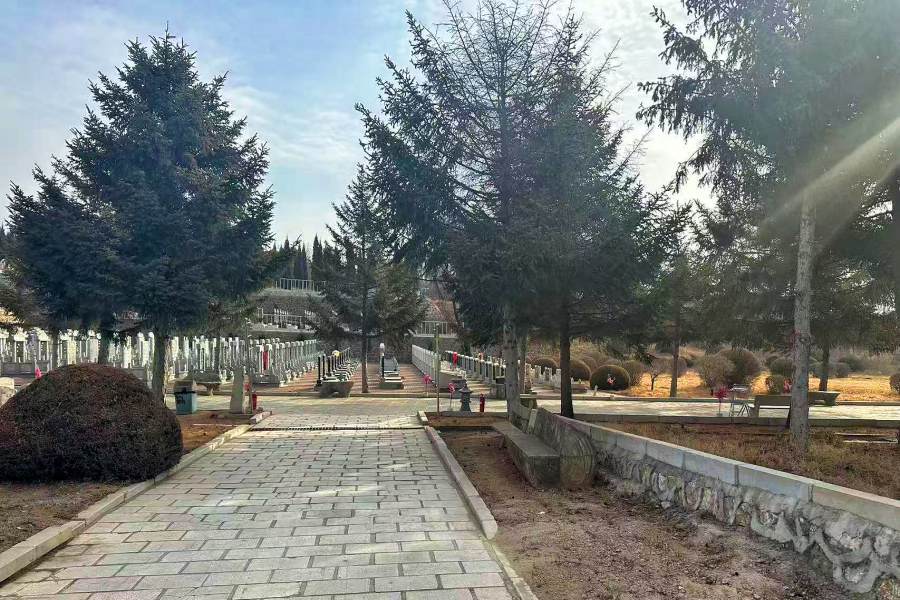 沈阳骏龙泉墓园