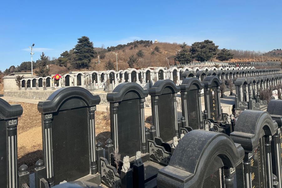 沈阳骏龙泉墓园