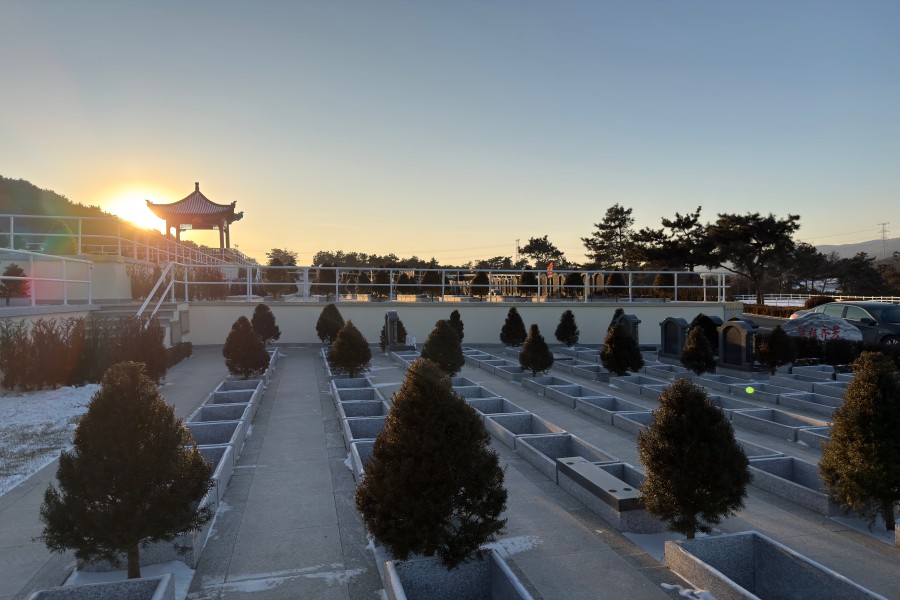 沈阳龙福山墓园