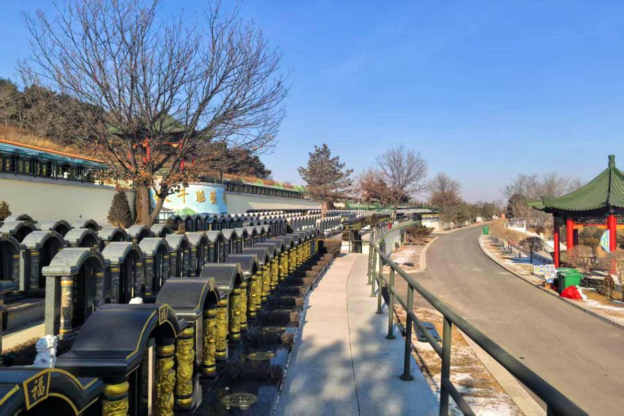 沈阳龙福山墓园 沈阳龙福山墓园