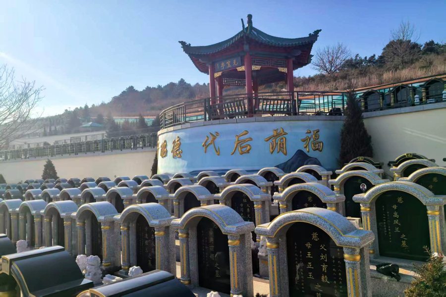 沈阳龙福山墓园