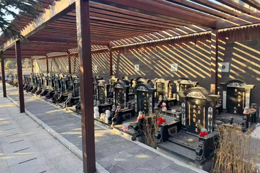 沈阳纪念林墓园