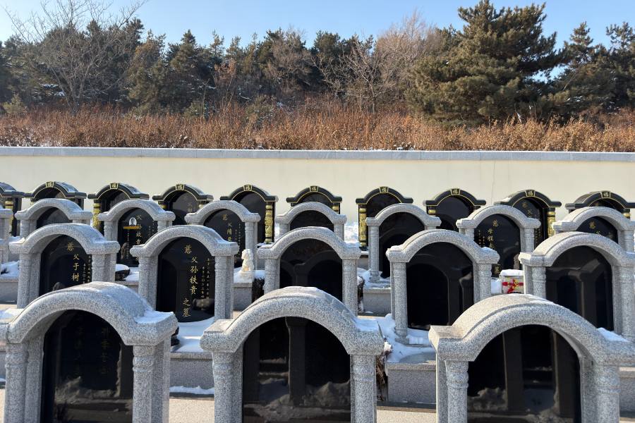 沈阳龙福山墓园