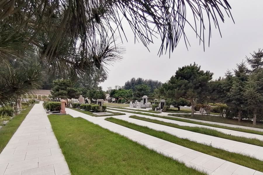 沈阳卧龙墓园 沈阳卧龙墓园