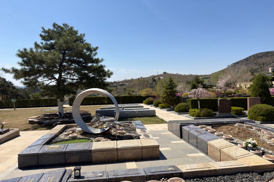 沈阳观陵山墓园