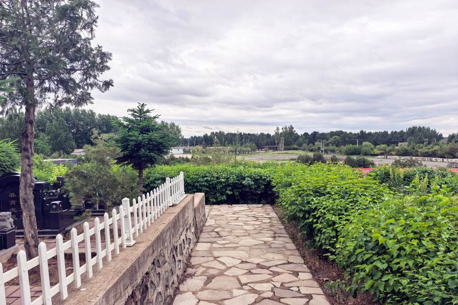 沈阳塔山公墓 沈阳塔山公墓