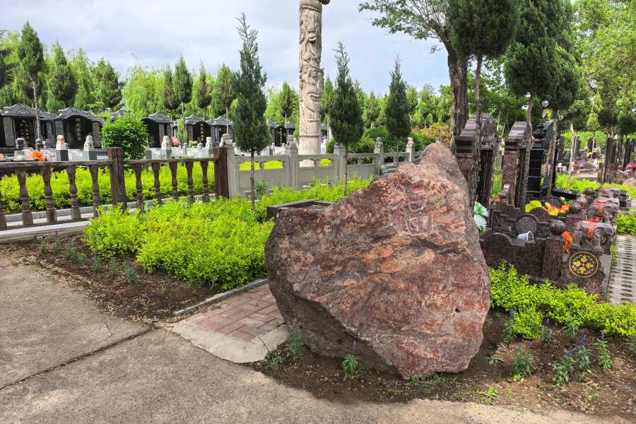 沈阳天台山公墓