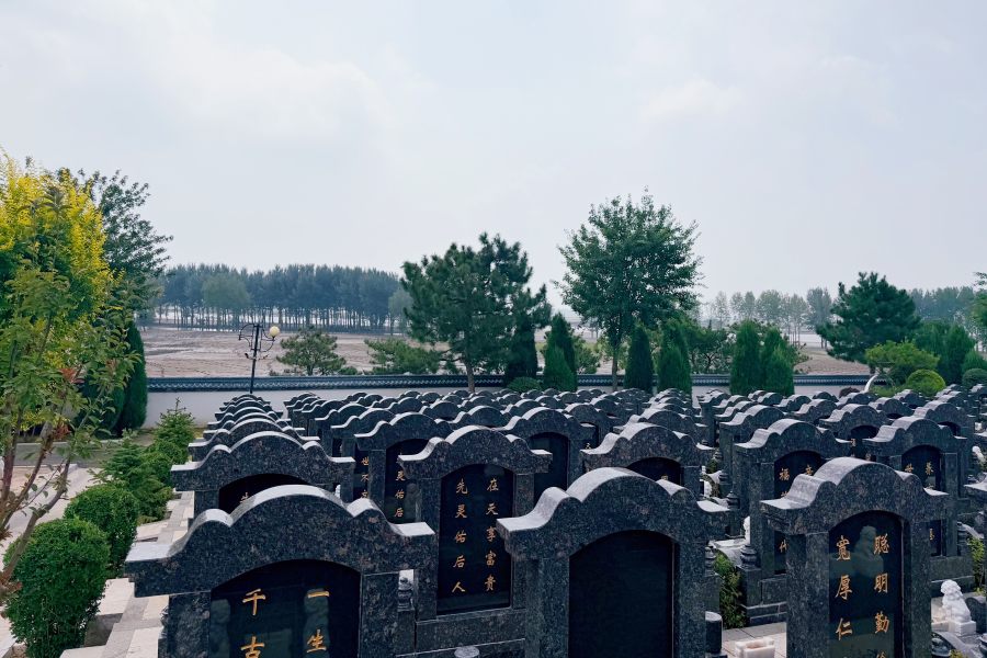 沈阳龙生墓园