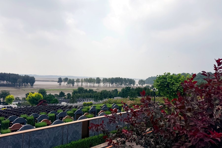 沈阳龙生墓园
