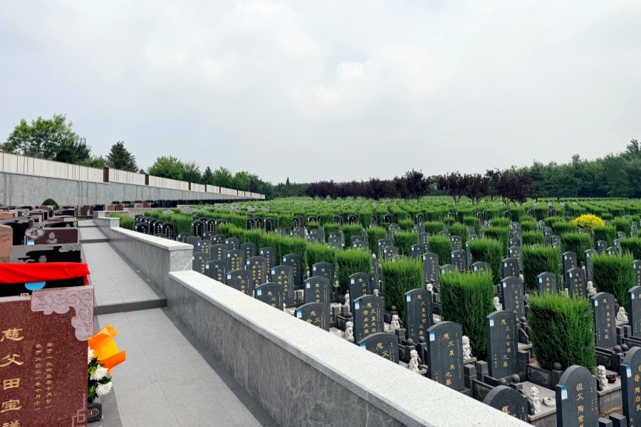 沈阳龙生墓园 沈阳龙生墓园