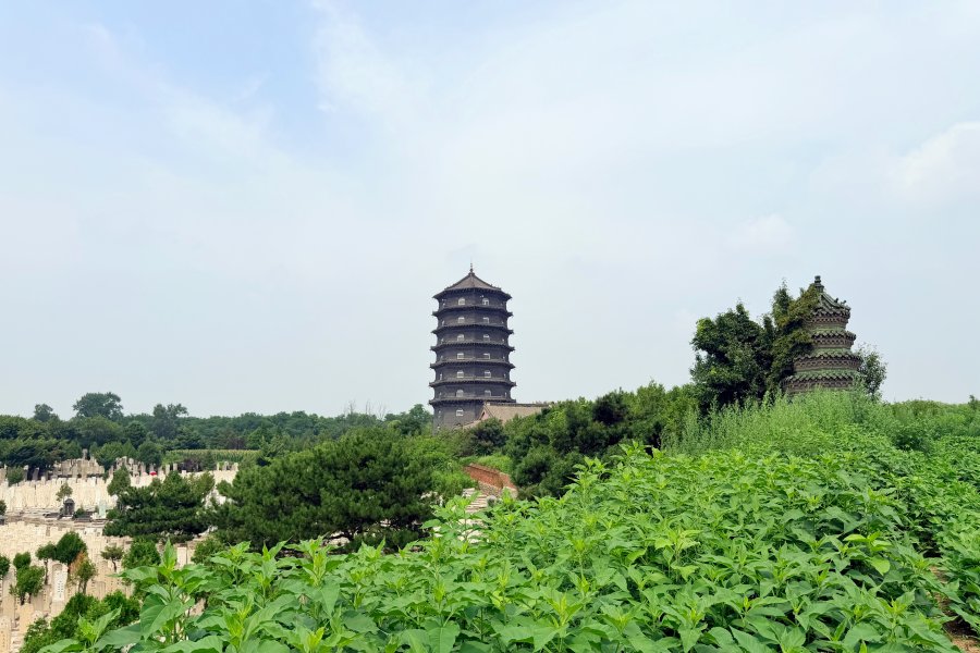 沈阳甲宝山墓园
