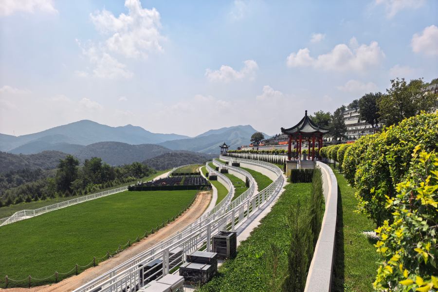 沈阳龙福山墓园
