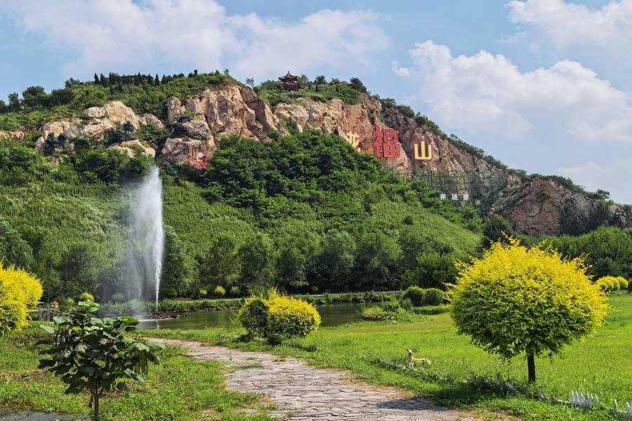 沈阳龙福山墓园