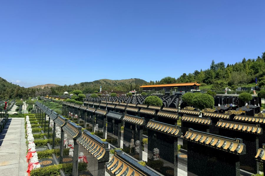 沈阳龙福山墓园 沈阳龙福山墓园