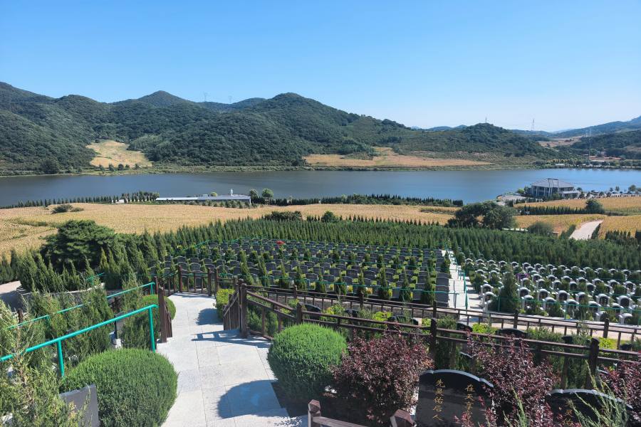 沈阳青云山墓园 沈阳青云山墓园