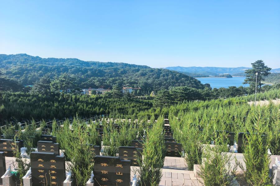 沈阳大河贝墓园
