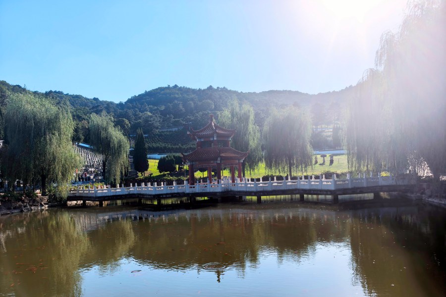 沈阳大河贝墓园